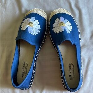 Coldwater Creek Blue Embroidered Walk with me Flower Espadrille